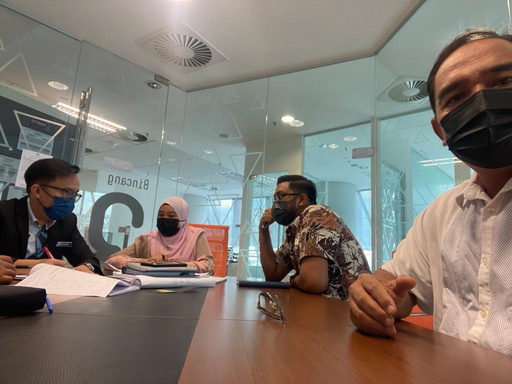 Hospital Sultanah Nur Zahirah — Site team discussion for the hospital assignment.